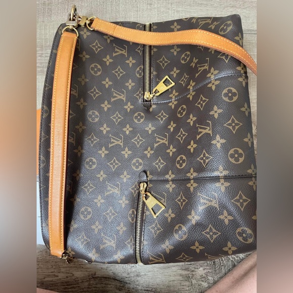 Louis Vuitton Melie - Picture 14 of 16